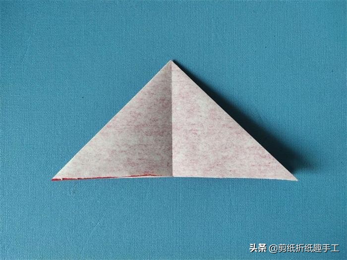 剪纸手工教程：分享两个美丽的花手帕剪纸，初学者拿来练练手