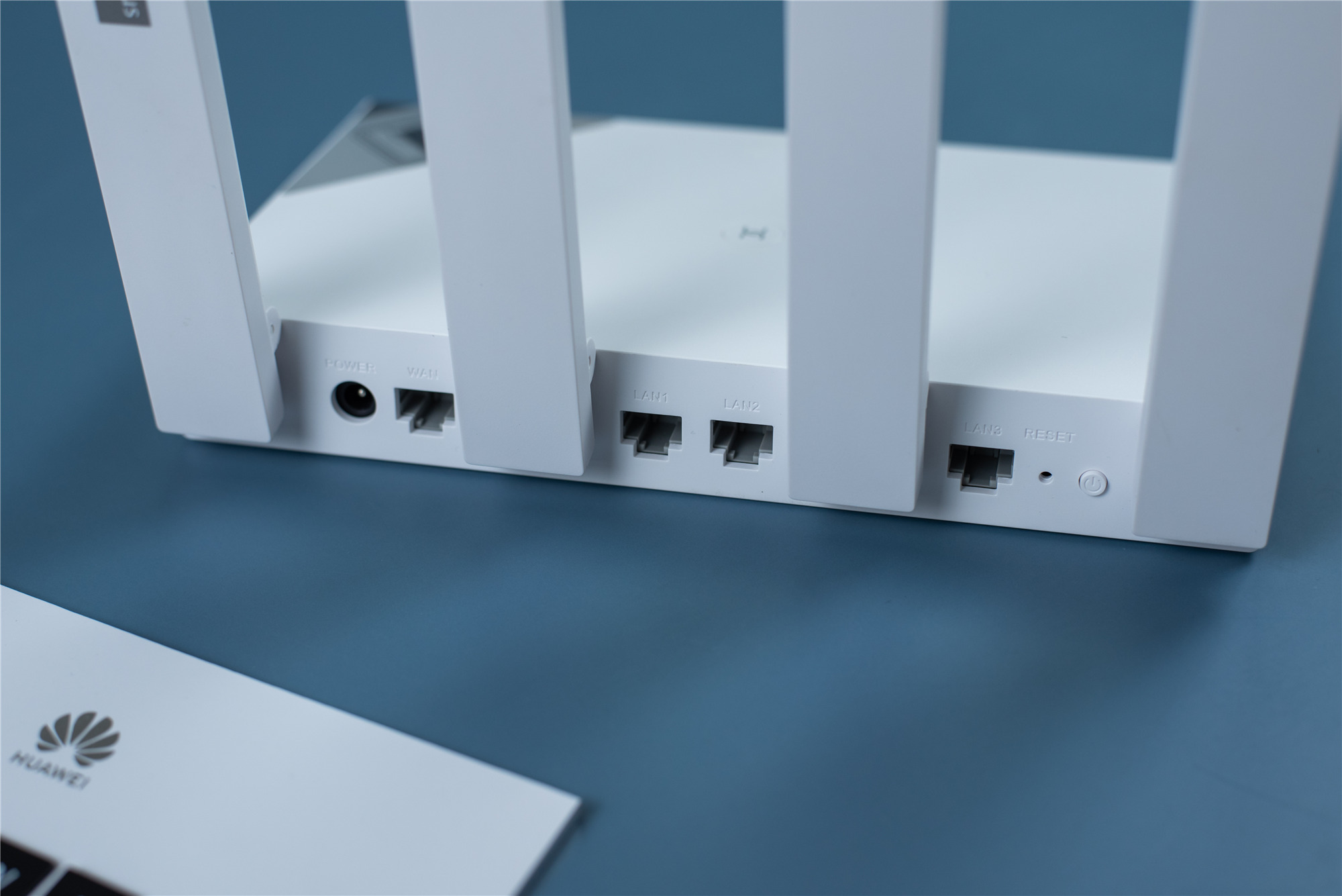 华为wifi6+与华为ax3有什么不同,华为ax3prowifi速率2400