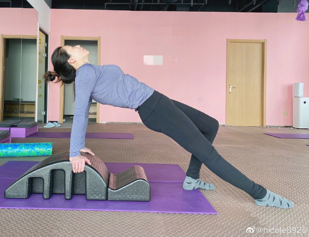 魏秋月惊艳瞬间,魏秋月晒产后照片