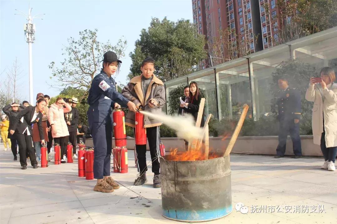 见火不慌抬手就打视频,见火不慌抬手就打