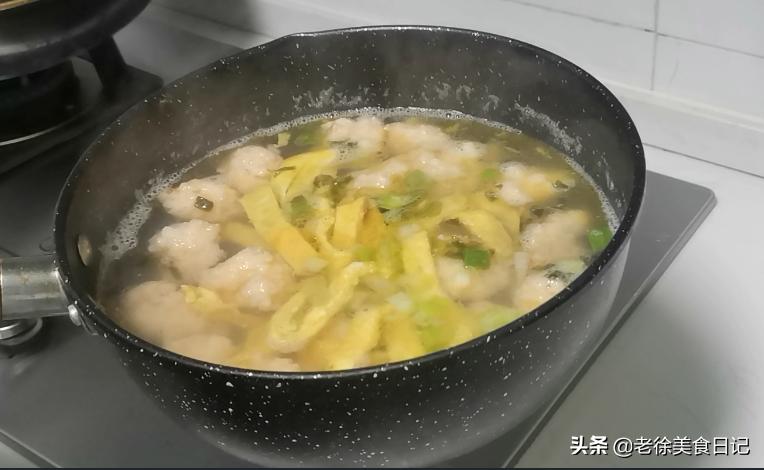 基围虾虾头去掉后怎么做,基围虾虾尾怎么做才又鲜又嫩