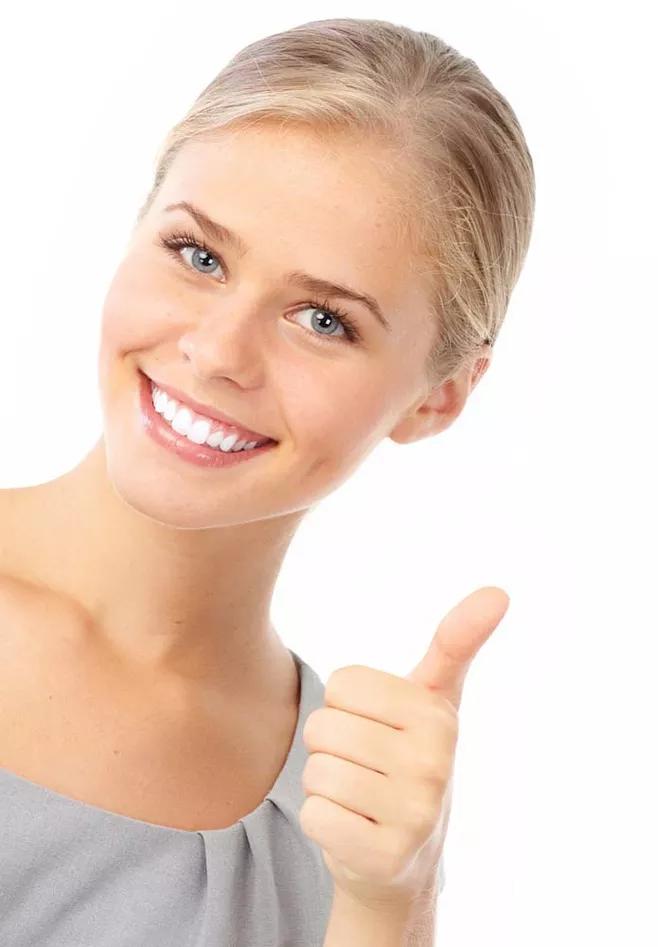 女老板下班天天请我吃饭，怎么办？