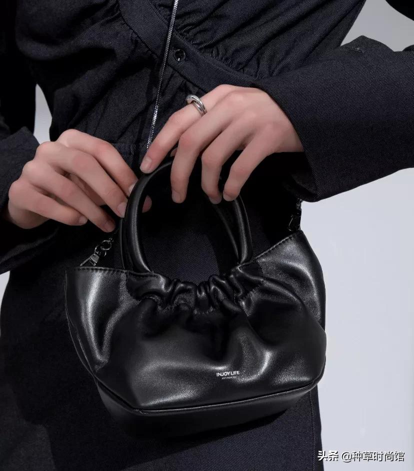 今年最流行的新款衣服夏装,最时尚最新潮的衣服夏装