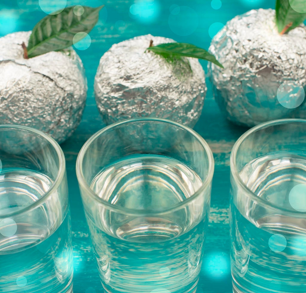 玻璃杯为什么那么容易爆,普通的玻璃杯为什么容易炸裂