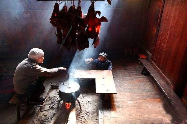 熏腊肉不怕臭吗,熏腊肉会把肉熏熟吗