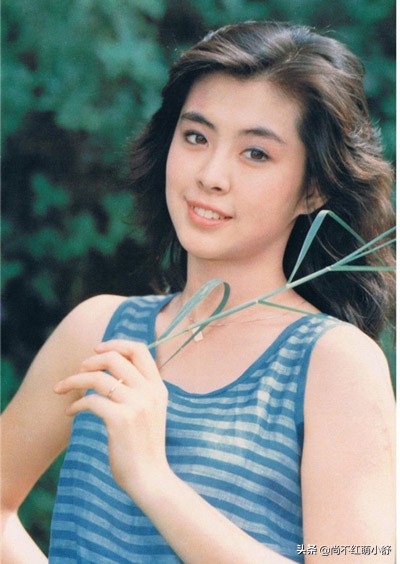 王祖贤私服穿搭,王祖贤的衣品