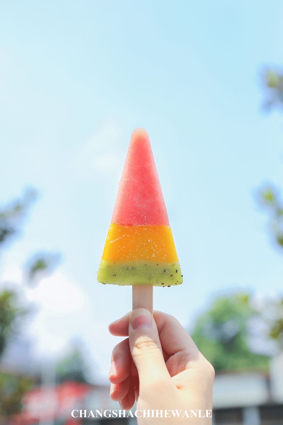 夏天必做必吃的美食冰镇西瓜,夏天最适合吃的西瓜美食