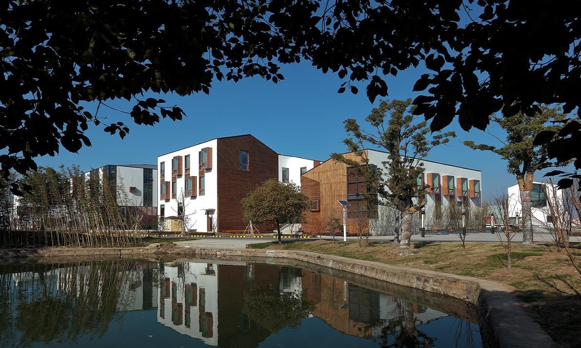 鑻忓窞涔﹂涓栧娓╂硥搴﹀亣閰掑簵鍥㈣喘,鑻忓窞涔﹂涓栧鏍戝北娓╂硥闂ㄧエ