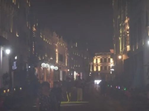 拍摄相机镜头起雾,冬天出去拍照怎么防止镜头起雾