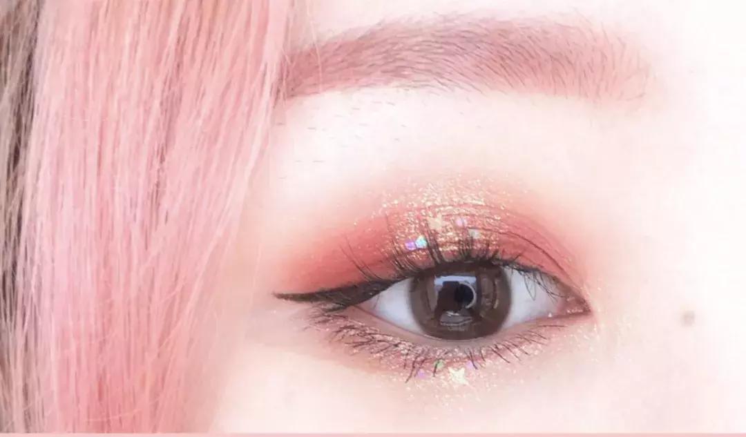 比MAC还开挂？！7个小众平价彩妆品牌，美炸不撞脸