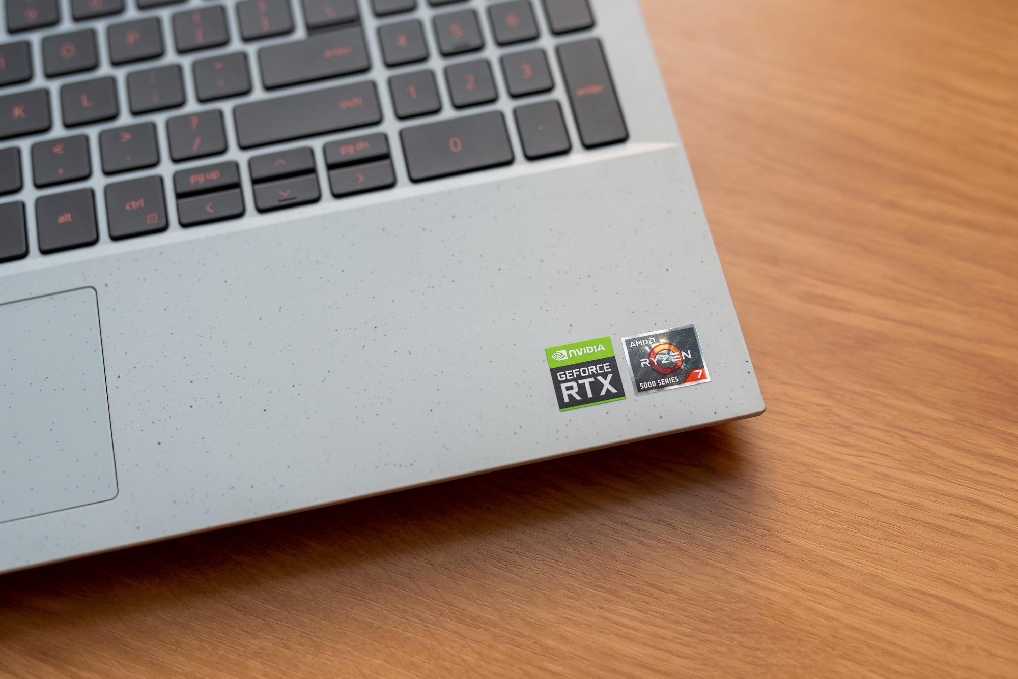 dellg15如何清理,戴尔g15笔记本屏幕怎么清洁