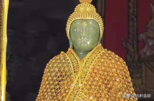 泰国国宝翡翠佛像图片,玉佛国宝