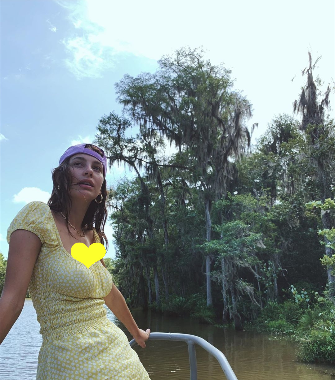 莱昂纳多超模女友惊现街头,莱昂纳多女友穿搭