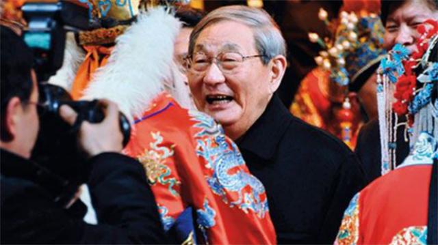 走近*镕基朱**及其家人：妻子劳安很“可爱”