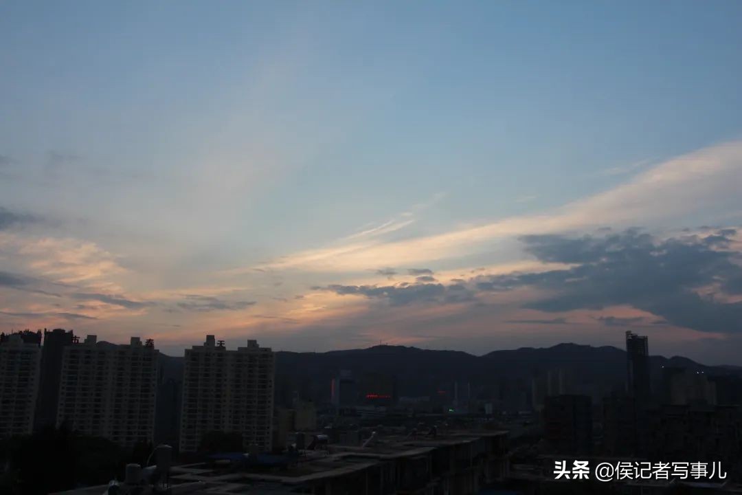 拒绝接受采访的说说简短,拒绝媒体采访的措辞