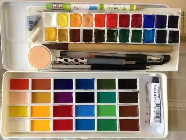 纯干货彩铅画教程,彩铅和水彩哪个适合素描