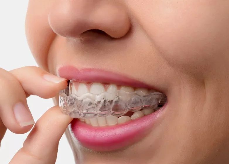 拳击保护自己,拳击保护牙齿的叫什么