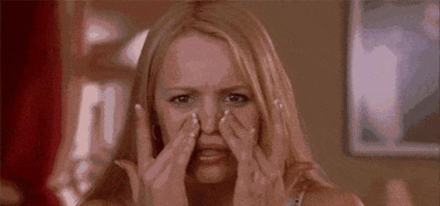 穿高领衣服脖子难受综合征,穿低领也会难受是不是衣领综合征