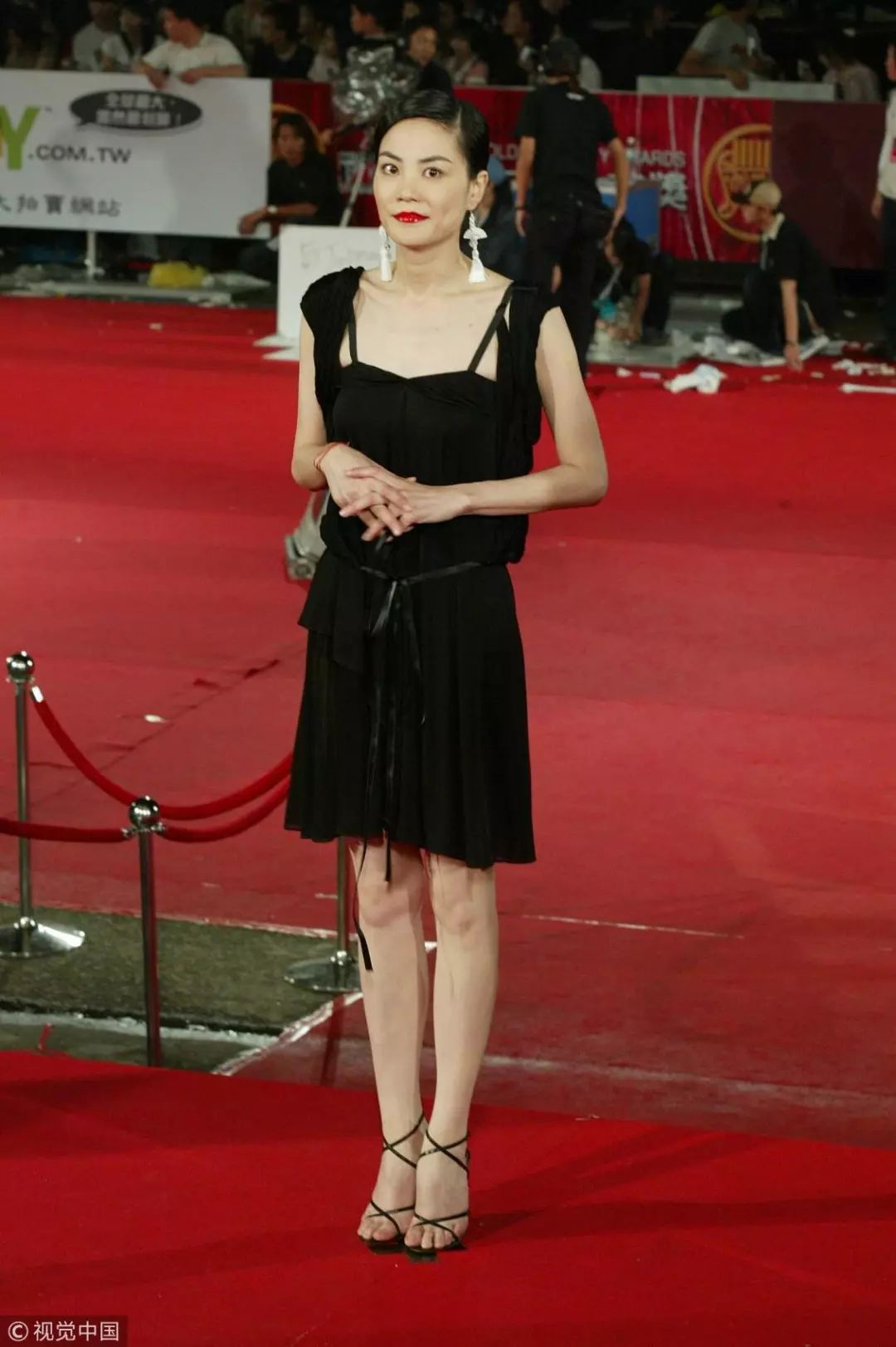 王菲50多岁依旧年轻的心态,半隐退娱乐圈