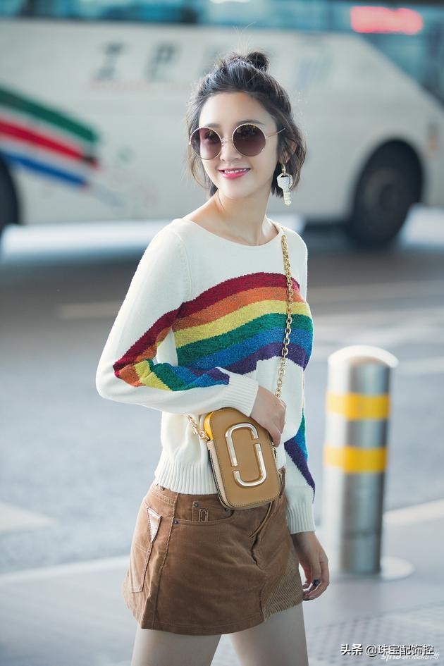 银曲别针奢侈品,心形曲别针奢侈品