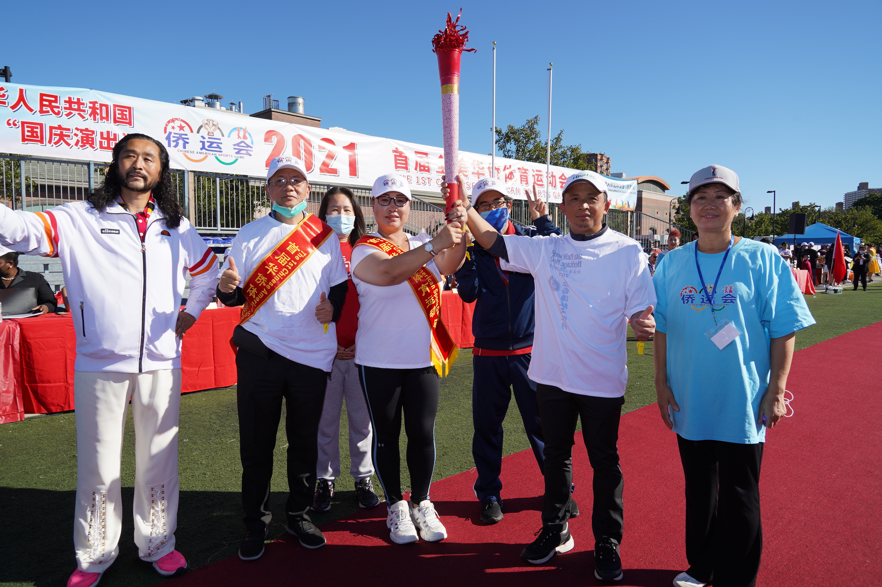 庆国庆70周年主题活动,庆国庆文艺汇演中国红