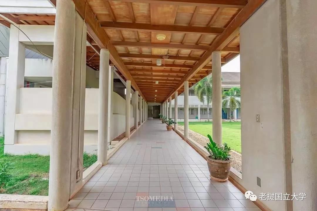 疫情下的老挝,疫情下的校园生活是咋样的