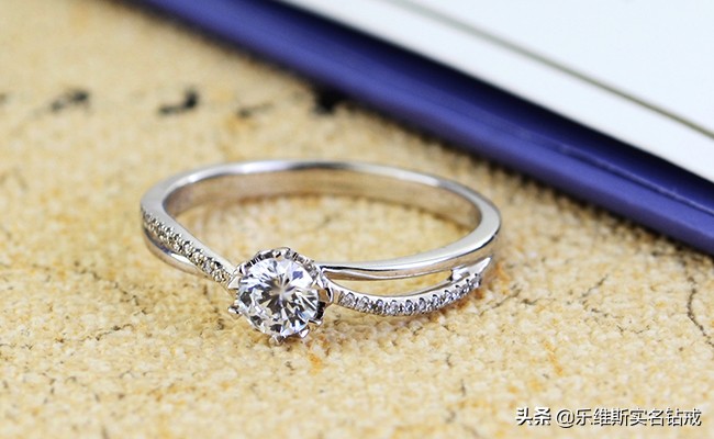 天然钻戒和18k金的钻戒区别在哪,买的钻戒18k金是什么意思