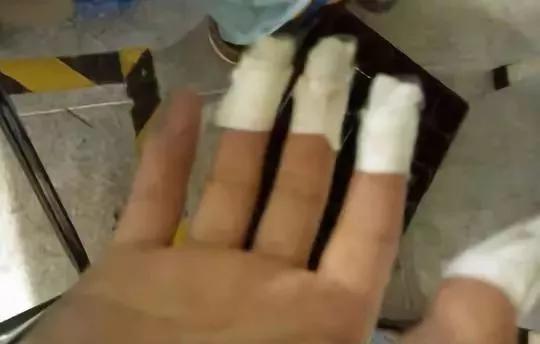 打工妹自述赚钱背后的辛酸,打工妹曾经20万年薪的心酸史