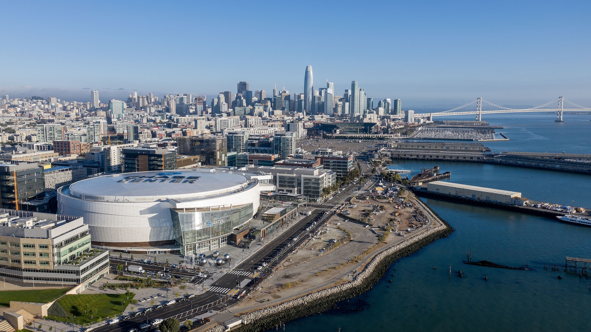 勇士队新球馆大通中心,大通中心球馆是勇士队的资产吗