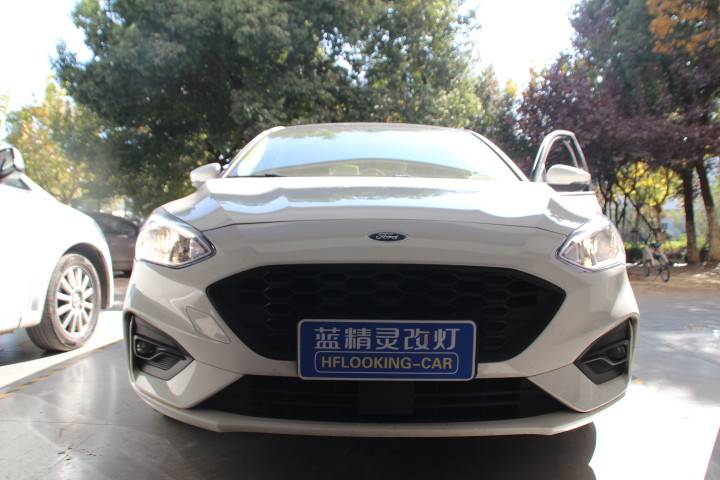 新款福克斯大灯熏黑,新款福克斯大灯