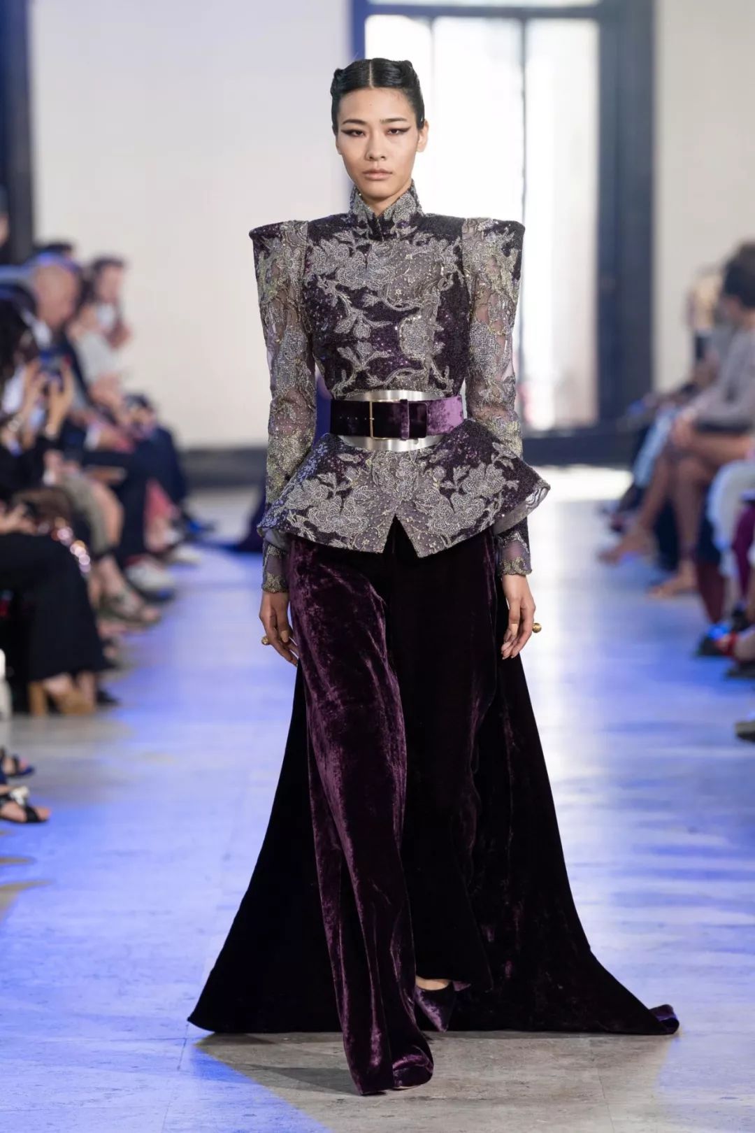 高定eliesaab刘亦菲,eliesaab高定仙女裙