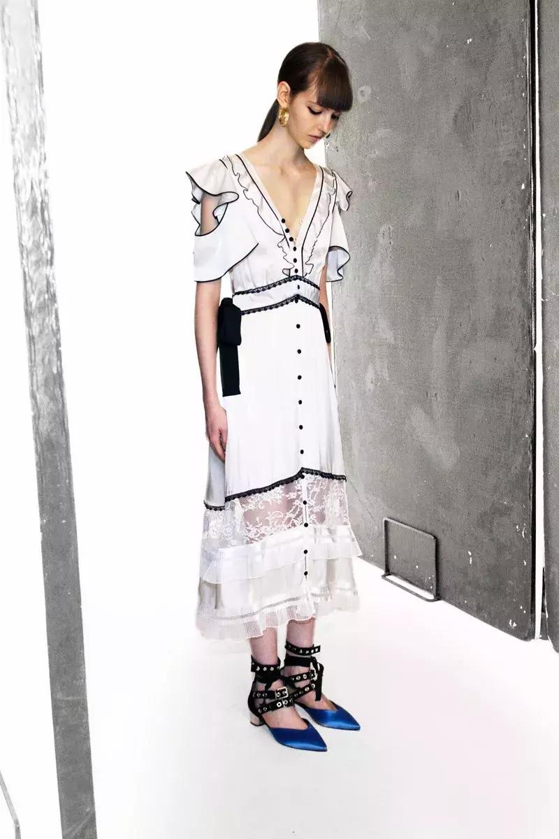 今年最火的10款单鞋,2021春季必买十款女单鞋