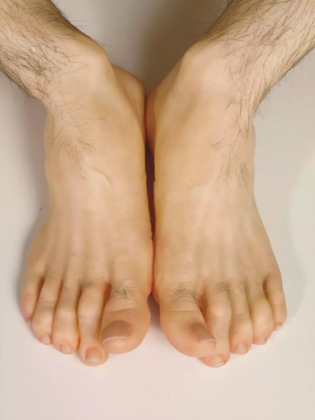 逼真雕塑人,真人雕塑吓人