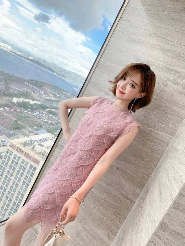 夏季裙装穿搭图集,清爽又时尚靓丽的裙装搭配