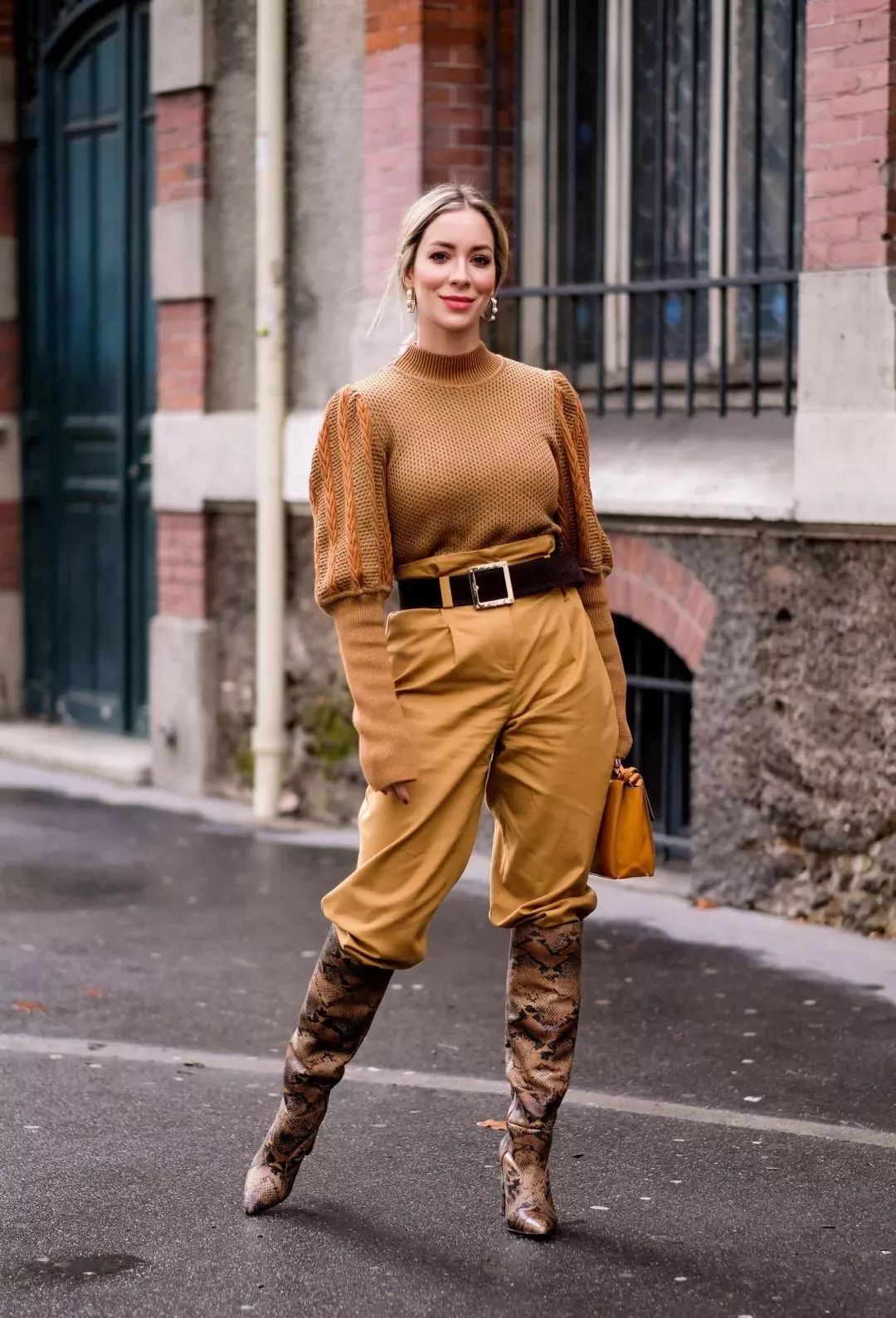 一双靴子竟然可以这么百搭,一双靴子有1kg吗