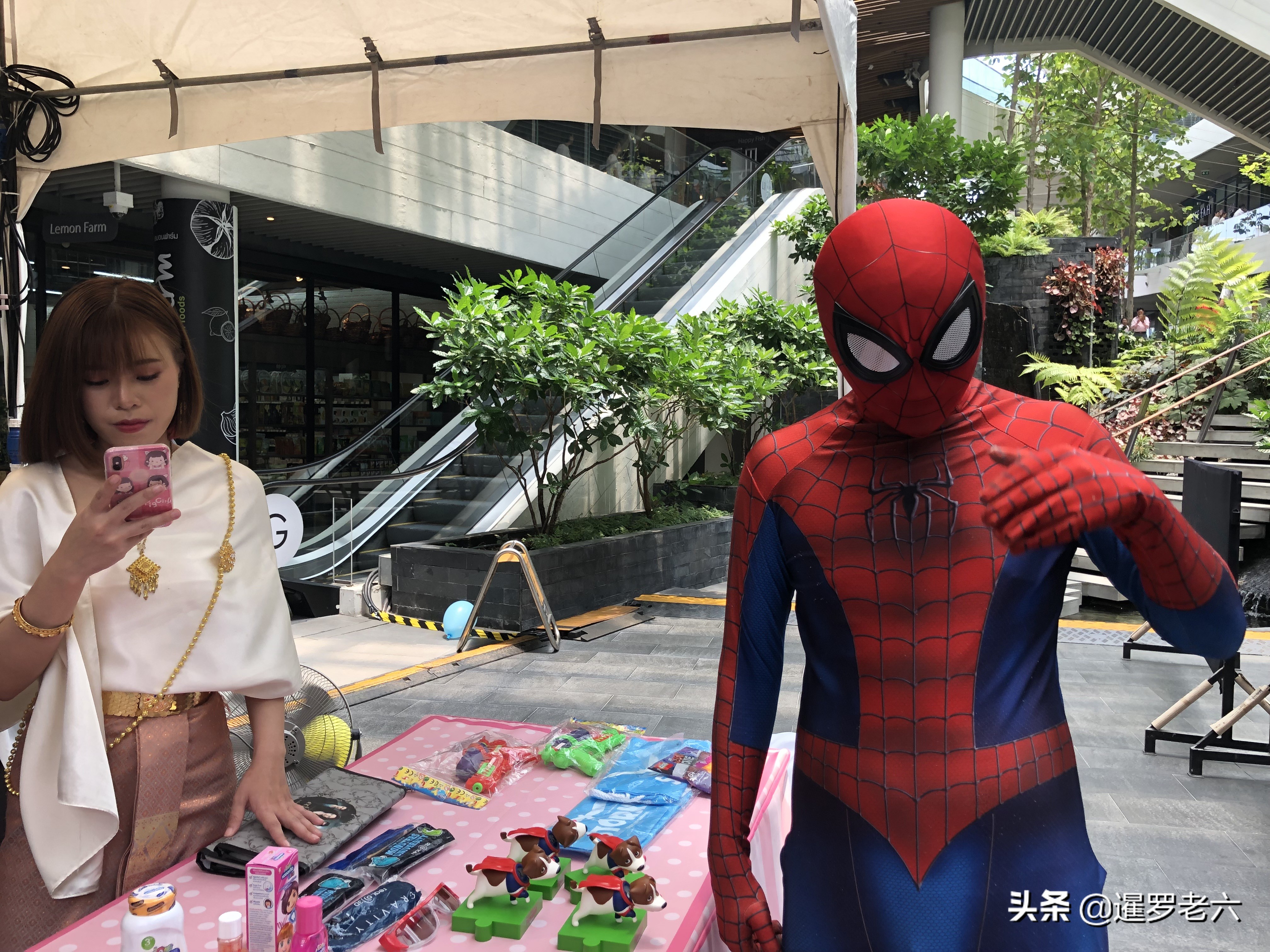 泰国泼水节去哪里玩比较好,泰国泼水节曼谷最佳狂欢地