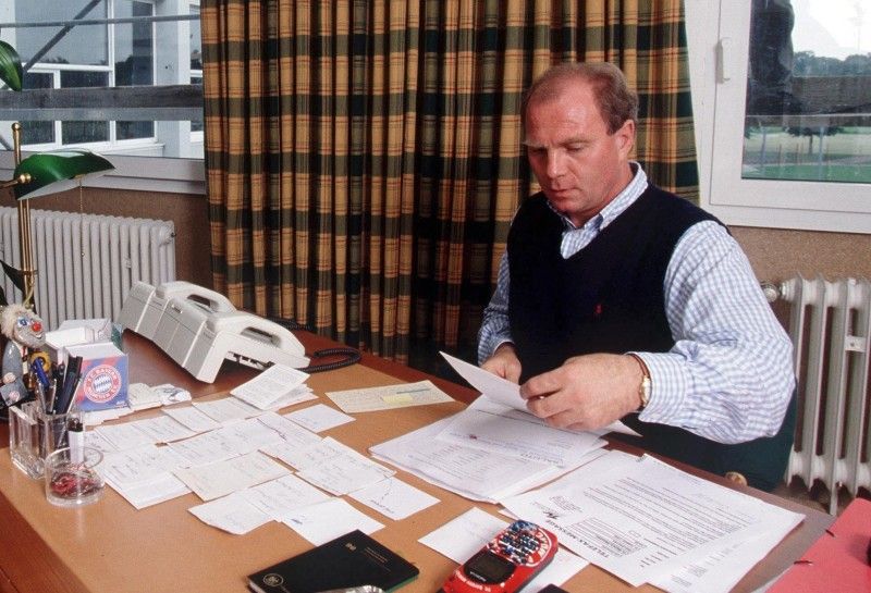 赫内斯，红色帝国缔造者