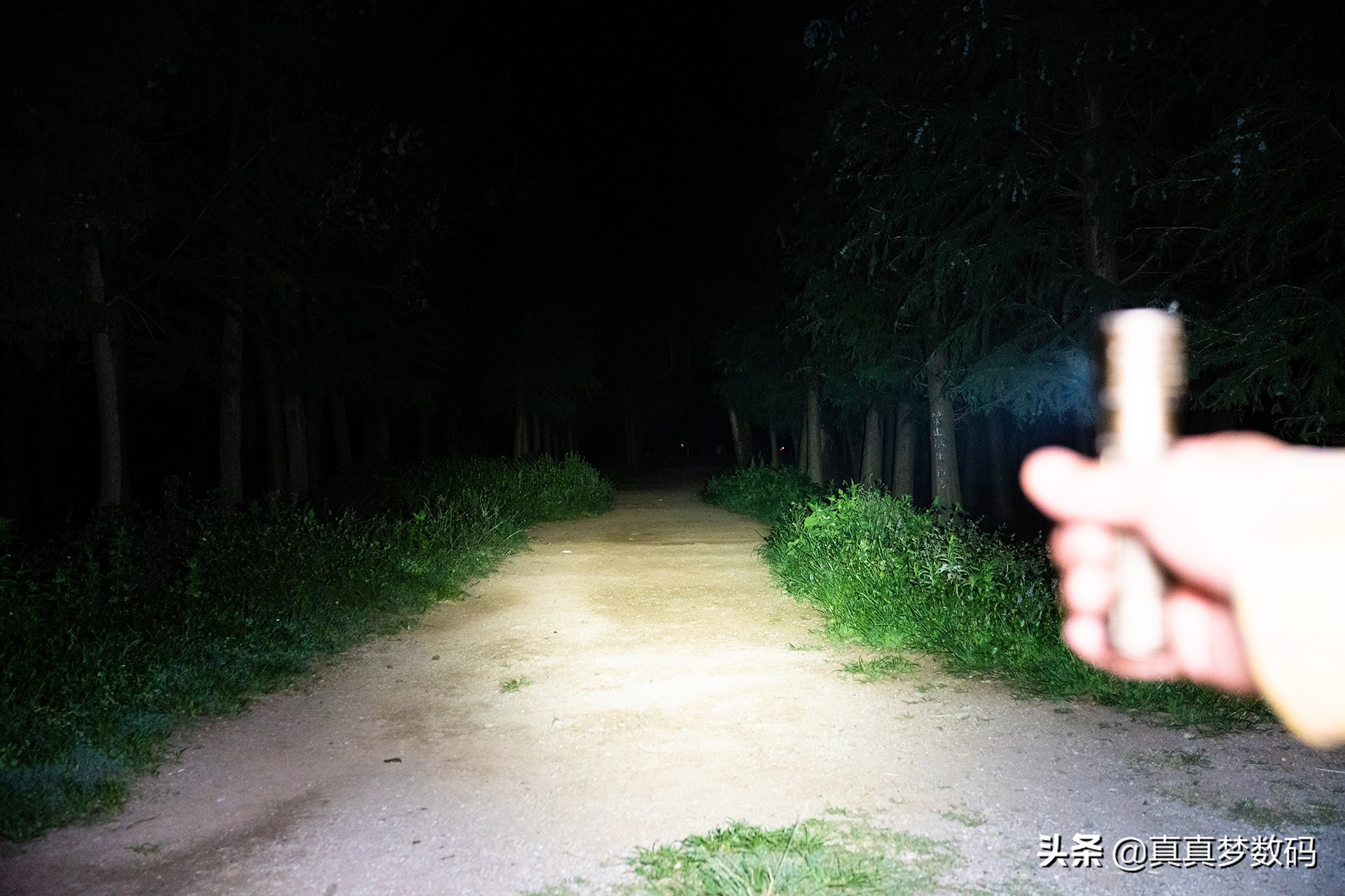 强光手电测评40个灯珠,强光手电评测推荐