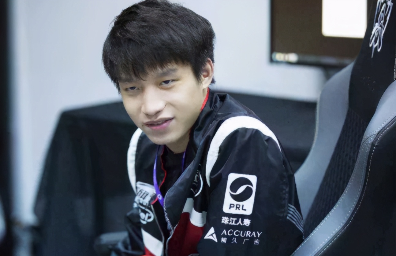 拳头颁布全明星规则,“中韩大战”再演决赛,Uzi又能上场了