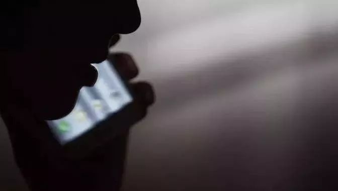 女子婚恋网站结识it男被骗25万,自称富二代渣男4年交女友骗50多万