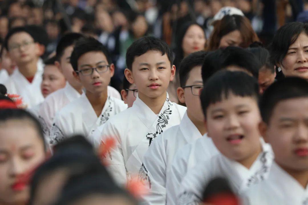 溧阳燕山中学照片,看溧阳风景