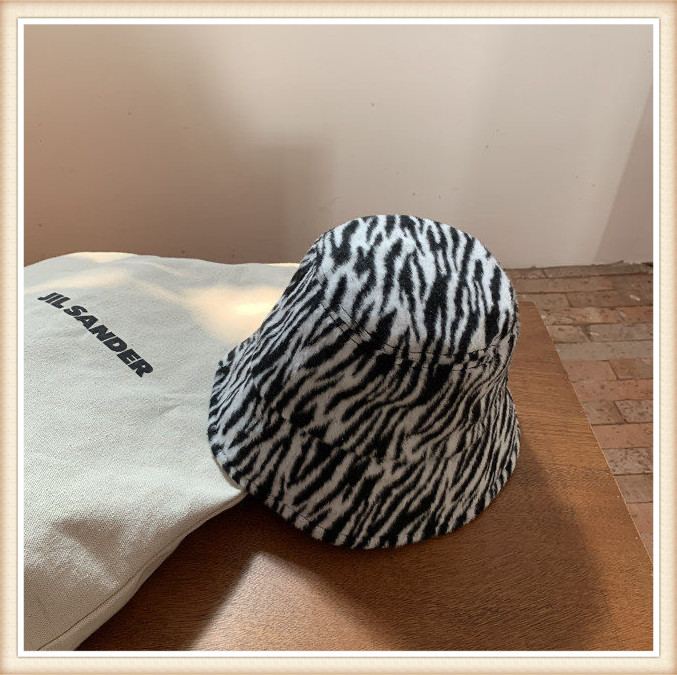 不同脸型怎么选帽子，这篇文章带你深入剖析，全是干货