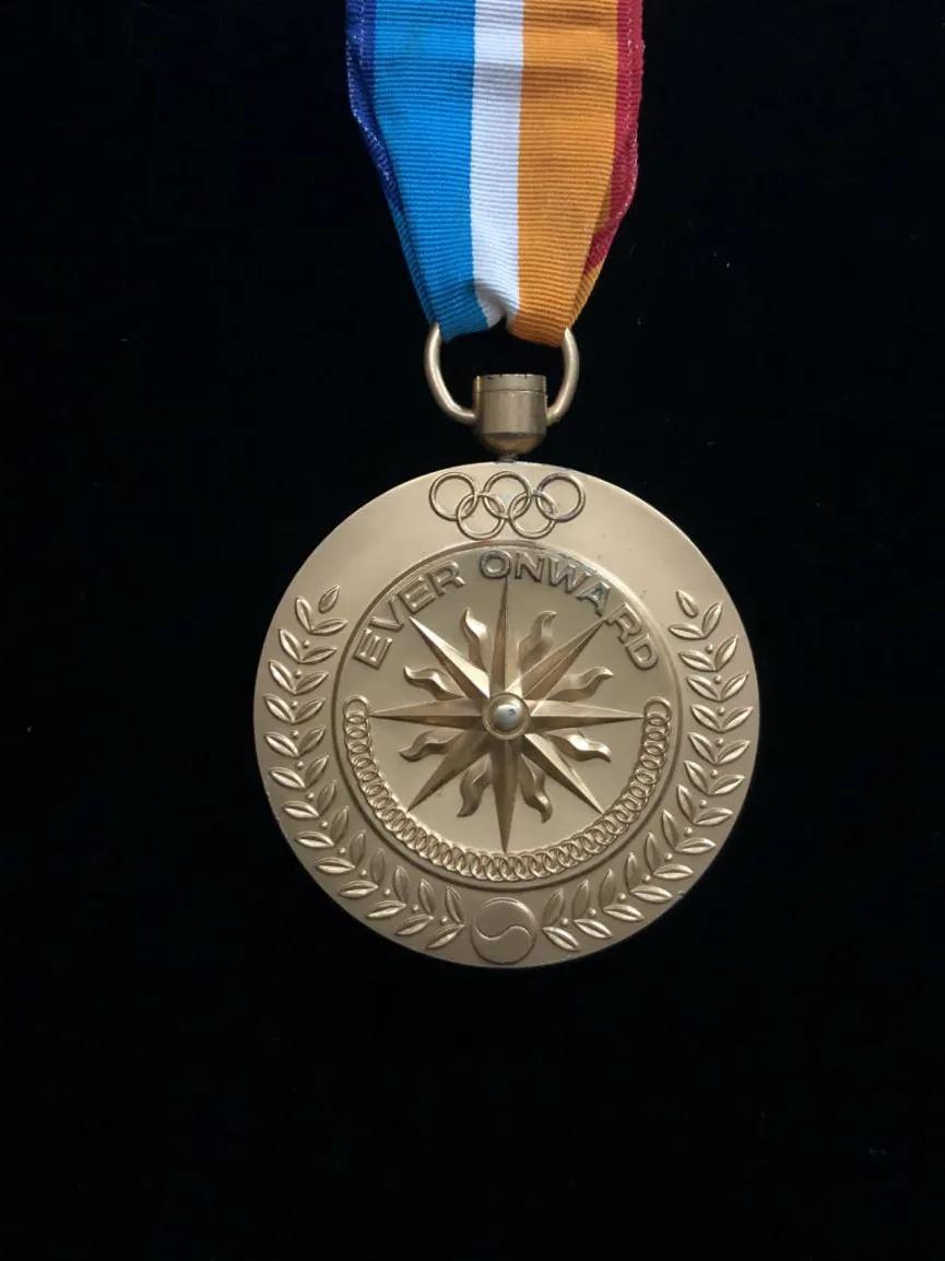 展览获奖证书牌匾,奖杯奖状展览