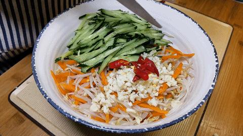 凉拌豆芽的做法教程,凉拌豆芽做法大全简单好吃