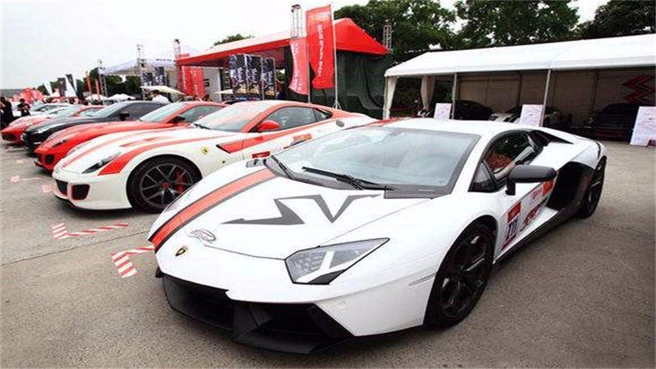 800万劳斯莱斯卖12万，10万买宝马？越南买车这么便宜？