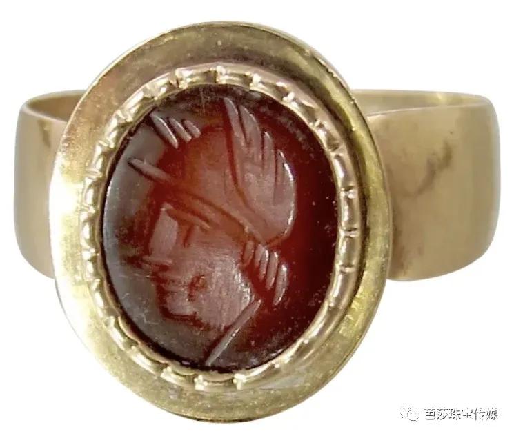 石榴石手链女三圈生辰石,新年第一款生辰石石榴石火爆上线