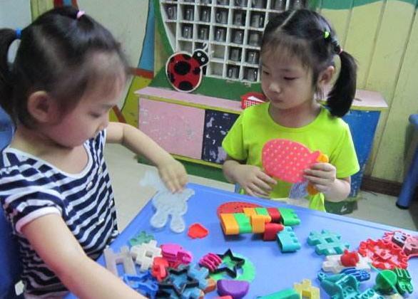 小孩打人打不过应该怎样打,孩子打架怎么处理最有效