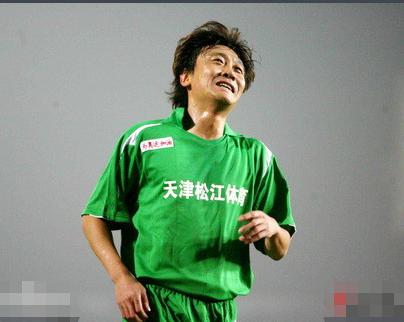 足球浪子高峰和那英,高峰那英足球