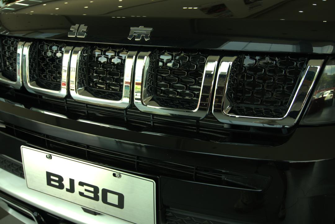 全新bj30预售11.99万元起,城市suv的越野范儿体验北京bj30