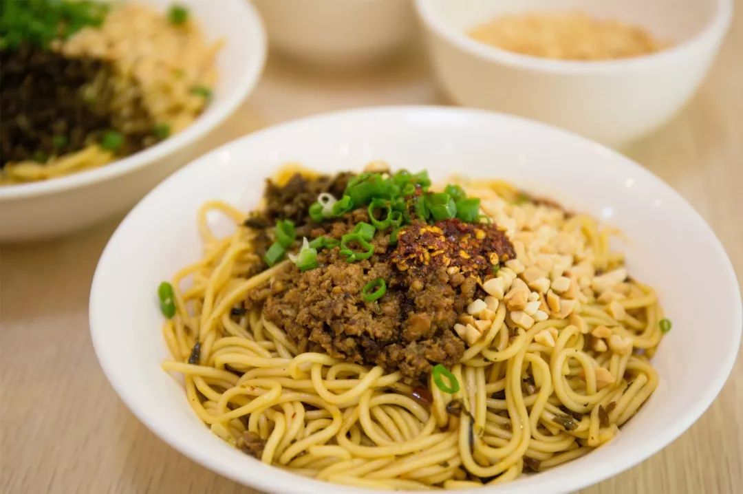 中国人最爱吃的四碗面条,最好吃的面条50一碗